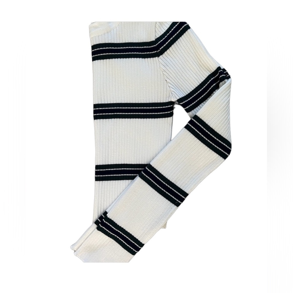 Like New Kendall & Kylie striped sweater - Picture 2 of 5